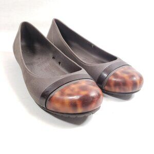 Crocs Women's Size 9 Cap Toe Ballet Flat Brown
